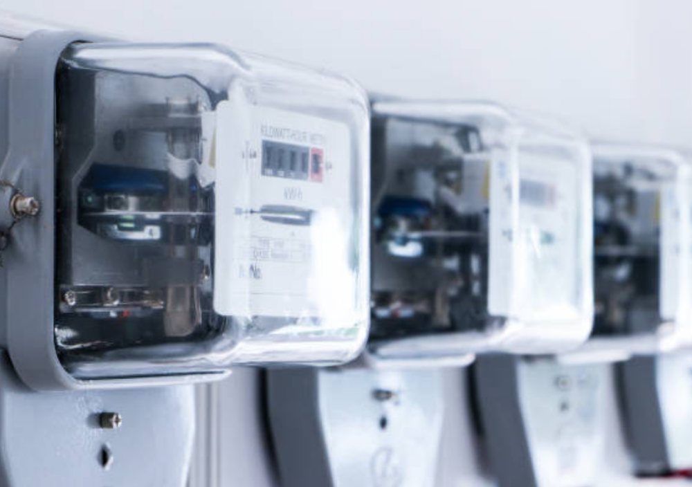 Por qué usar un comparador de luz y gas